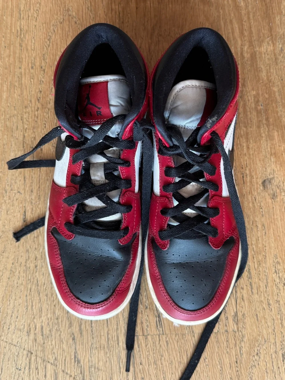 Jordan AJ 1 Mid - Nike Kids Red White and Black Mid-Top Sneakers
